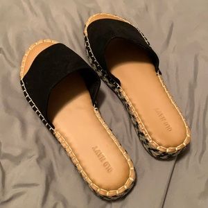 🌙SOLD. OLD NAVY SLIDES— Never Worn!!